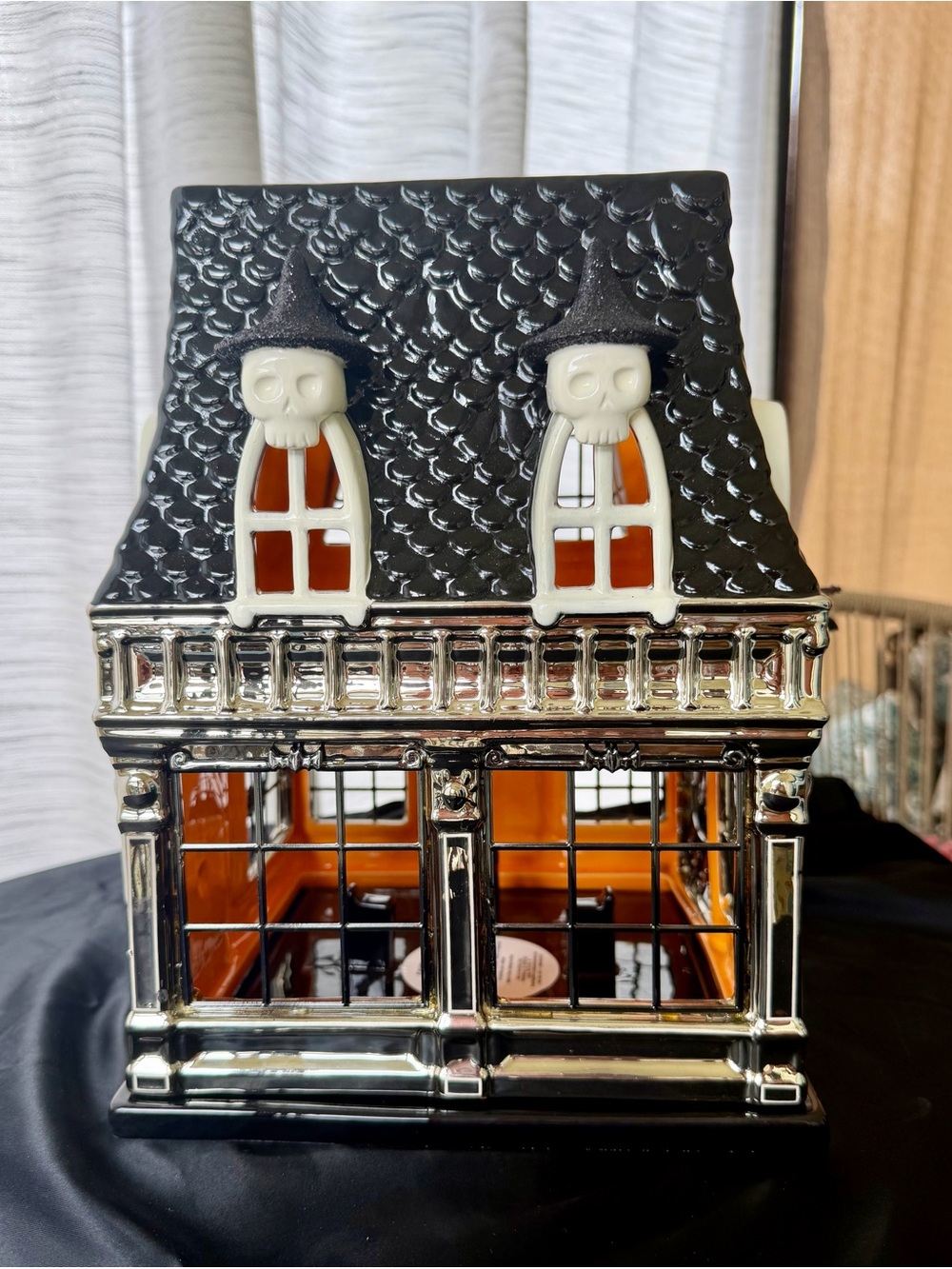 2017 Bath & Body WBones & Co. Apothecary Halloween House Luminary RARE - Picture 4 of 6